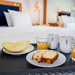 Hotel Jonathan 2*