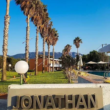 Hotell Jonathan 2*