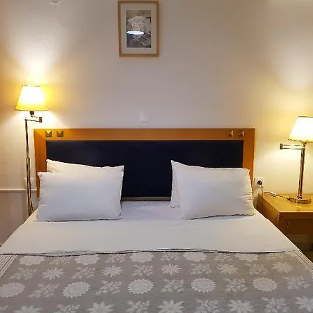 Jonathan Tigkaki (Kos)