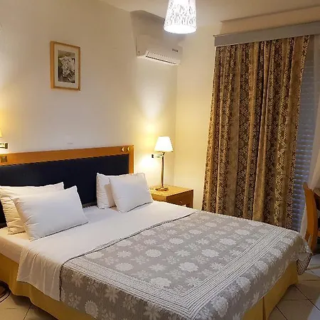 Jonathan Hotel Tigaki